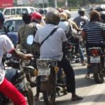 Un tour à moto?